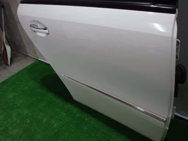 Rear Right Door Assembly MERCEDES-BENZ Benz e class 2005 DBA-211256C — photo 2