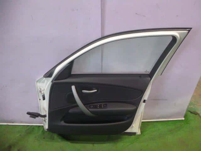 Front Right Door Assembly BMW 1 Series 2007 ABA-UE16 41 51 7 191 012 — photo 4