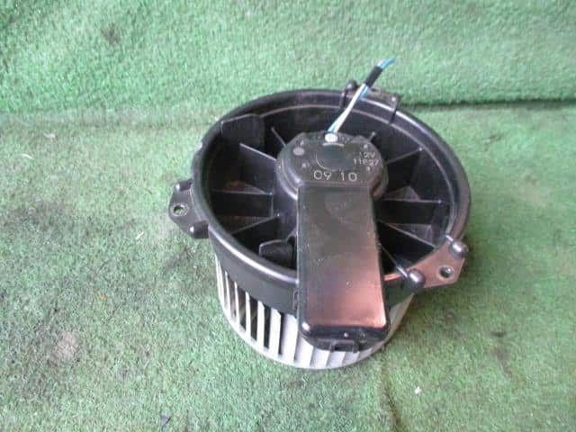 Blower Motor DAIHATSU Move 2012 DBA-LA110S — photo 1