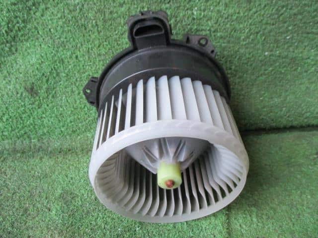 Blower Motor DAIHATSU Move 2012 DBA-LA110S — photo 2