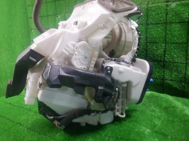 Air Conditioner Assembly NISSAN X-Trail 2014 DBA-NT32 — photo 2