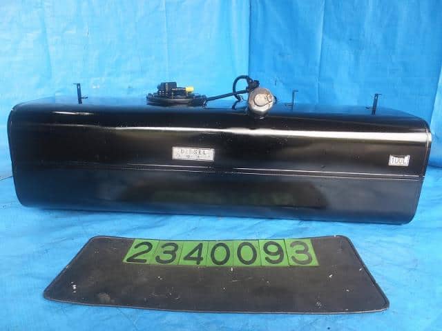 Fuel Tank Mitsubishi Fuso 2011 SKG-FEA20 — photo 1