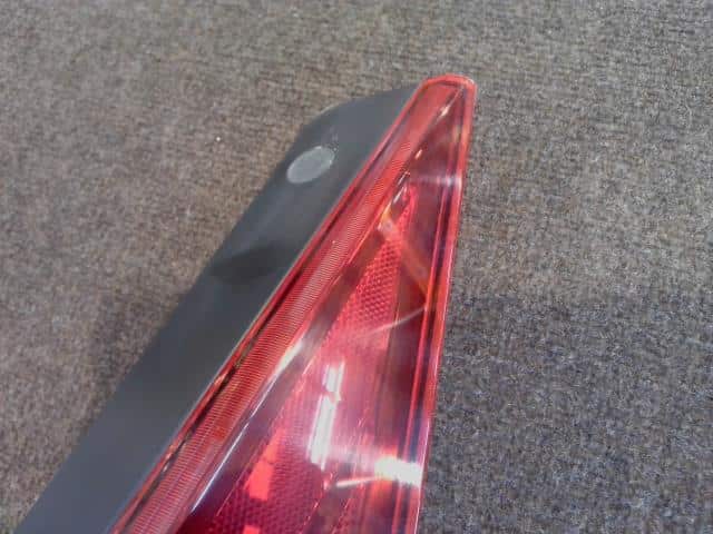 Right Tail Light NISSAN Fairlady Z 2002 UA-Z33 — photo 2