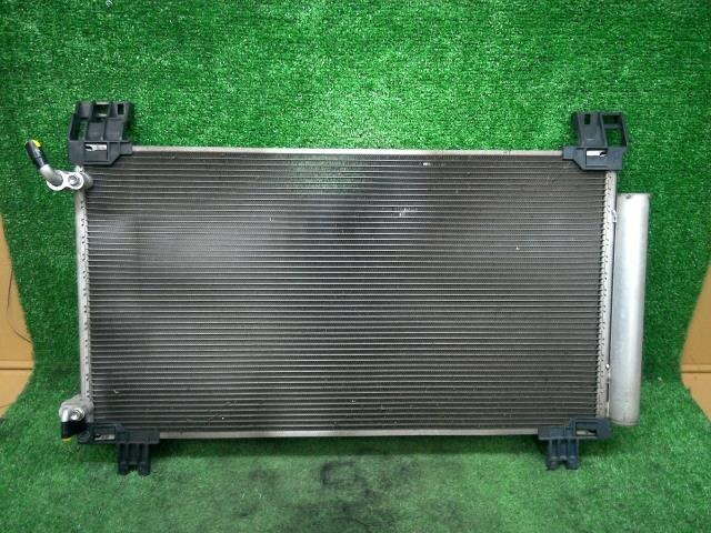 Condenser TOYOTA Sienta 2016 DBA-NSP170G — photo 1
