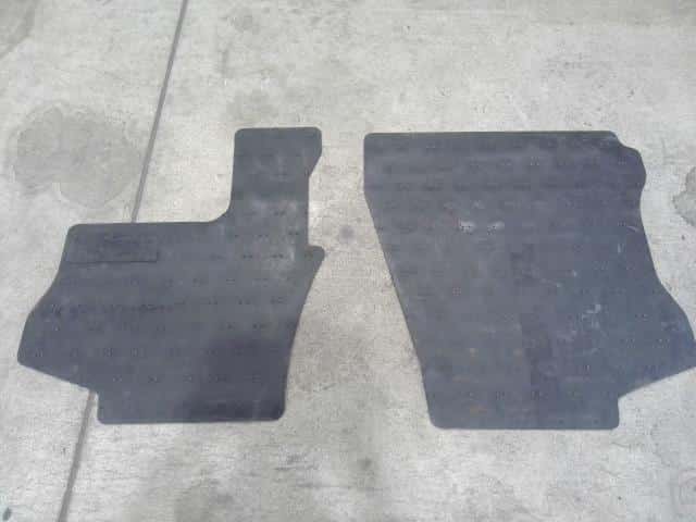 Floor Mat ISUZU Forward 1995 KC-FRR33H2 — photo 4