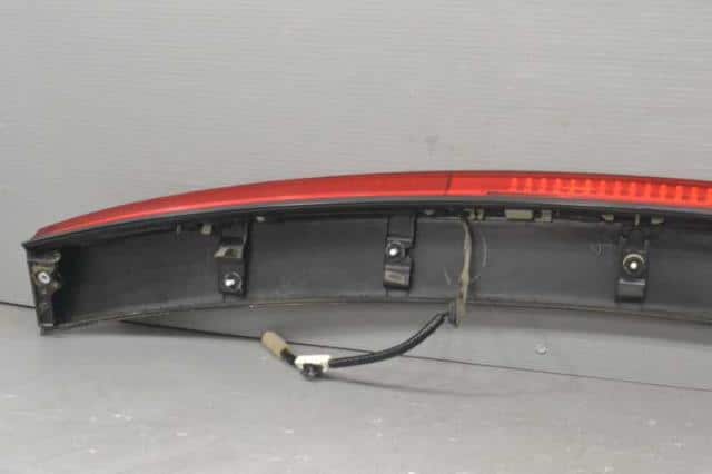 Third Brake Light HONDA Insight 2009 DAA-ZE2 — photo 9