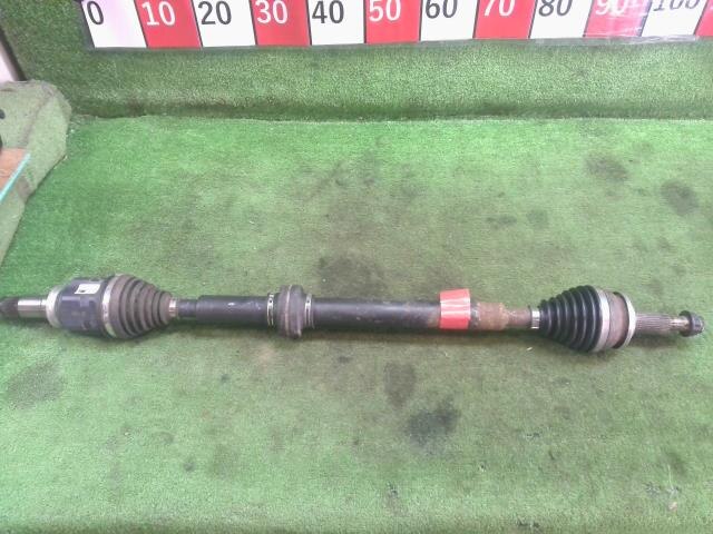 Front Right Drive Shaft TOYOTA Prius 2012 DAA-ZVW30 — photo 1