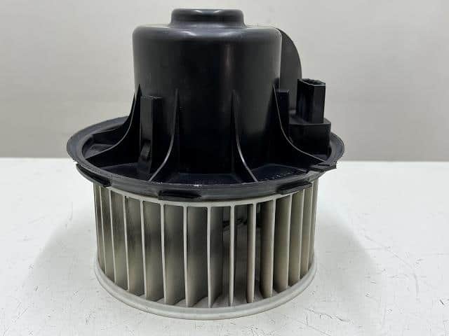 Blower Motor VOLKSWAGEN Sharan 1997 E-7MAAA 7M2819021D — photo 1