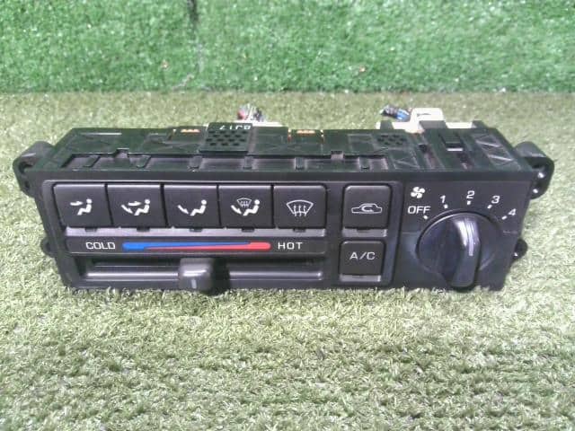 A/C Control Panel NISSAN Rasheen 1998 E-RFNB14 — photo 1