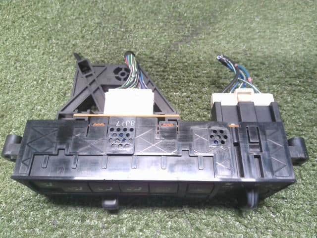A/C Control Panel NISSAN Rasheen 1998 E-RFNB14 — photo 5