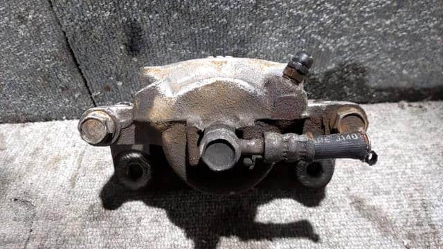 Front Right Caliper NISSAN Pino 2009 CBA-HC24 — photo 3