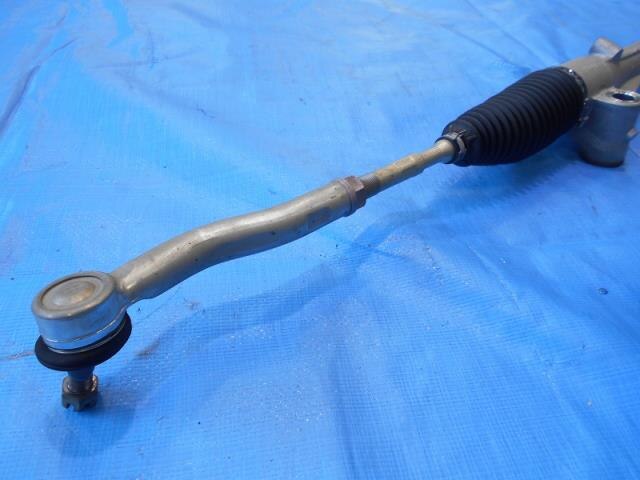 Power Steering Rack and Pinion Assembly TOYOTA Prius 2016 DAA-ZVW50 — photo 4