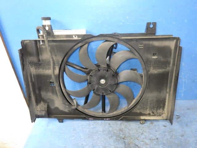 Radiator Cooling Fan NISSAN Cube 2012 DBA-Z12 — photo 2