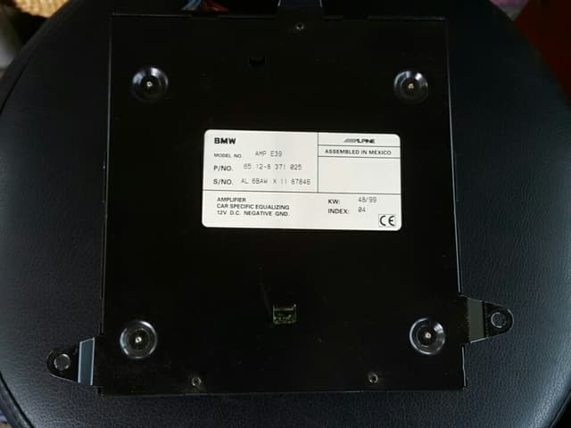 Audio Amplifier BMW 5 Series 2001 — photo 1