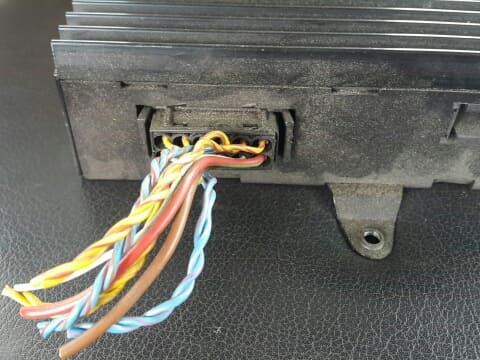 Audio Amplifier BMW 5 Series 2001 — photo 4