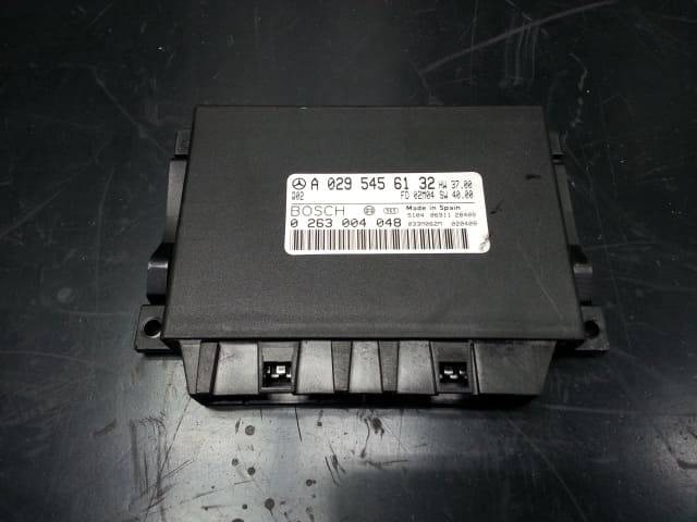 Other MERCEDES-BENZ S-Class 2000 A0295456132 — photo 1