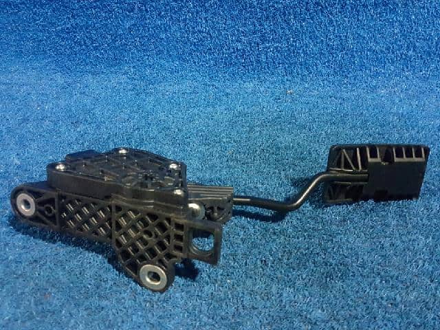 Other HONDA Accord 2012 1988008240 — photo 2