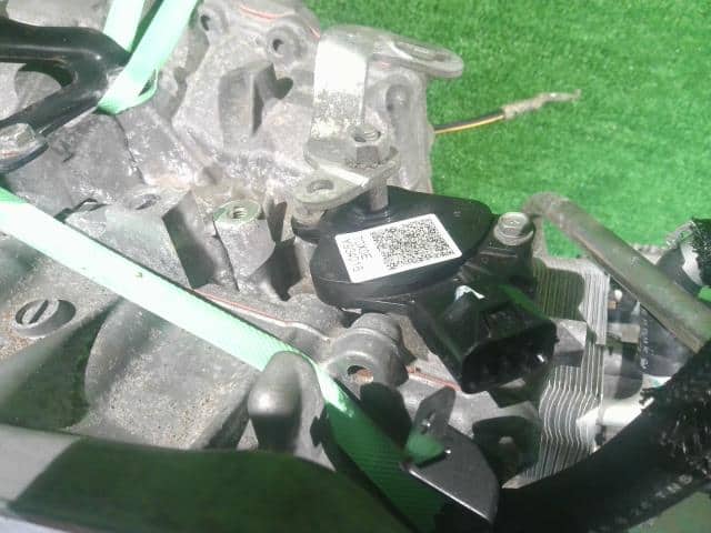 Automatic Transmission NISSAN Serena 2016 DAA-GNC27 — photo 4