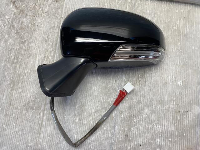 Left Side Mirror TOYOTA Prius 2010 DAA-ZVW30 — photo 1