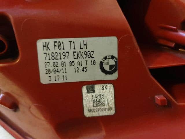 Left Tail Light BMW 7 Series 2011 — photo 6