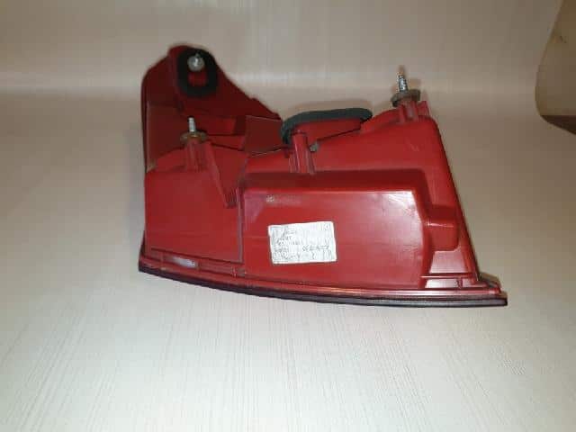 Left Tail Light BMW 7 Series 2011 — photo 3