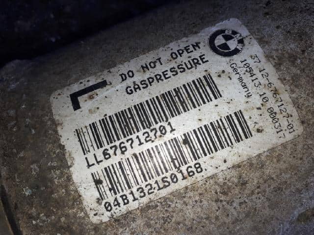 Rear Left Shock Absorber BMW 7 Series 2003 — photo 4