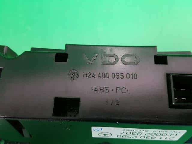 A/C & Heater Control panel MERCEDES-BENZ E-Class 2008 211 830 2590 — photo 5