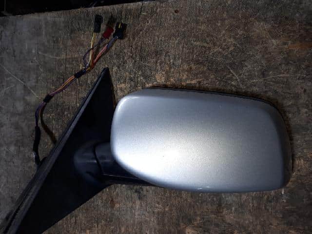 Left Side Door Mirror BMW 2005 — photo 3