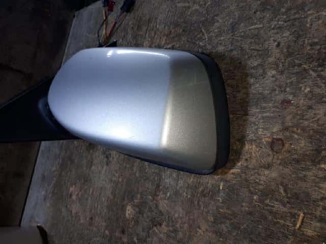 Left Side Door Mirror BMW 2005 — photo 2