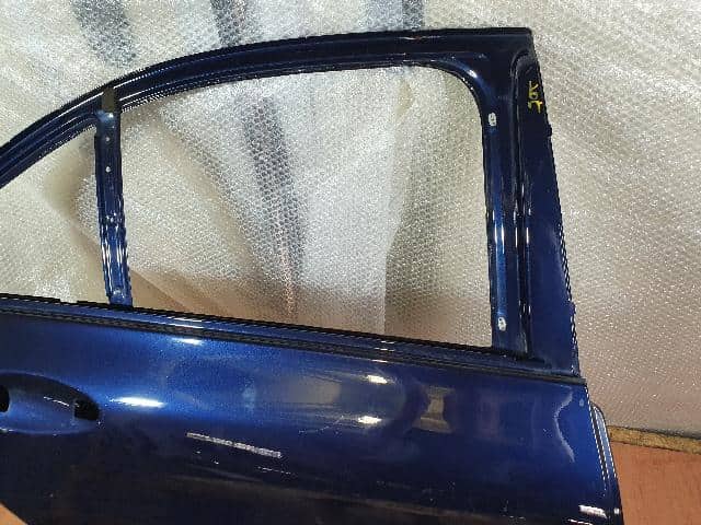 Rear Right Door Assembly MERCEDES-BENZ 2015 A2057320210 — photo 3