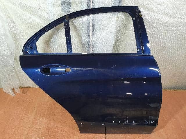 Rear Right Door Assembly MERCEDES-BENZ 2015 A2057320210 — photo 1