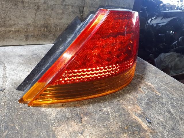 Right Tail Light BMW 2004 — photo 2