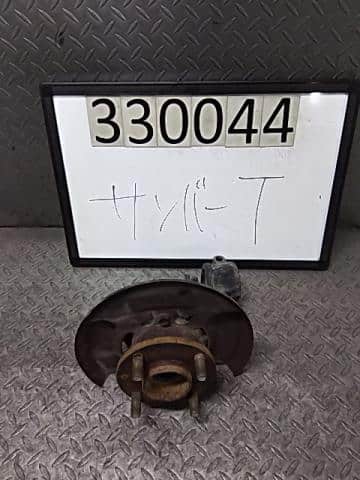 Front Left Knuckle Hub Assembly SUBARU Sambar 1999 GD-TT2 — photo 1