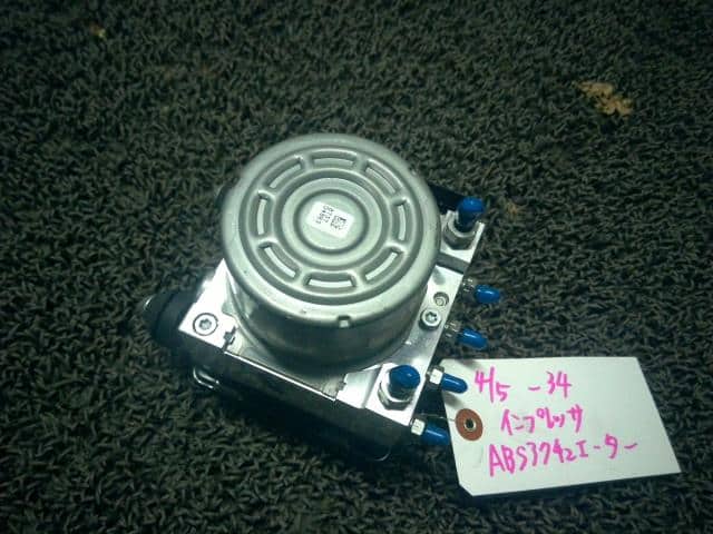 ABS Actuator SUBARU Impreza 2018 DBA-GT2 27596FL081 — photo 1