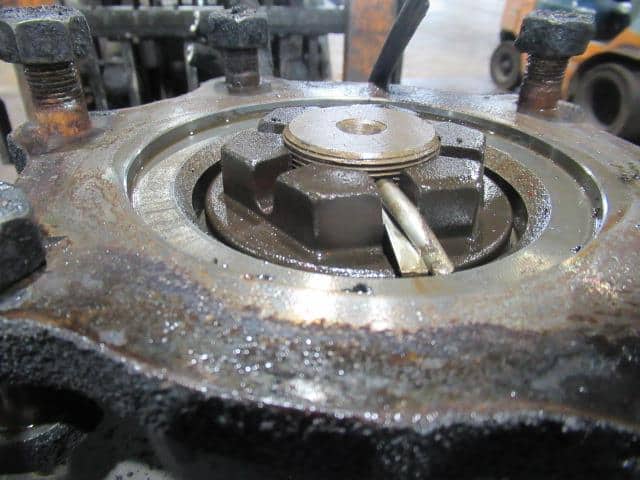 Rear Rigid Differential Assembly Mitsubishi Fuso Fuso largesize car 2007 BDG-FU54JZ MK502552 — photo 9