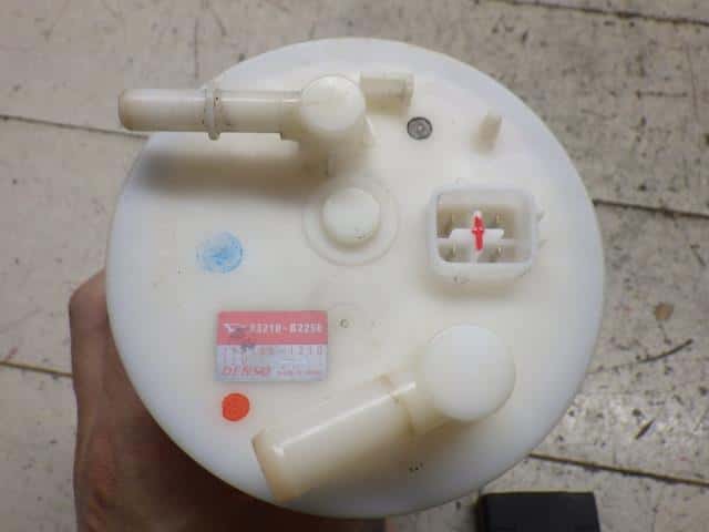 Fuel Pump DAIHATSU Tanto 2014 DBA-LA610S — photo 2
