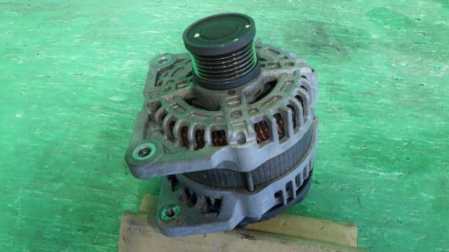 Alternator NISSAN Serena 2006 DBA-C25 — photo 2