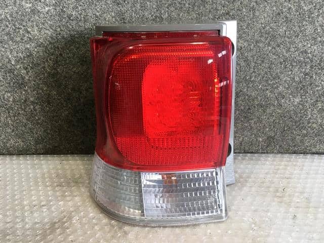 Left Tail Light DAIHATSU Tanto 2011 DBA-L375S — photo 1