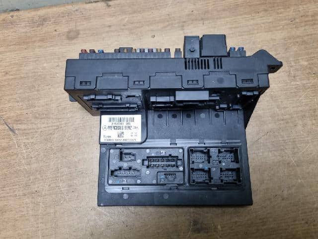 Fuse Box MERCEDES-BENZ E-Class 2006 2115453801 — photo 1