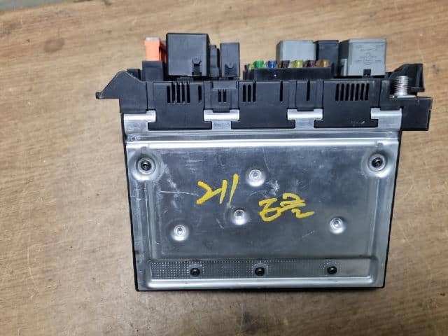 Fuse Box MERCEDES-BENZ E-Class 2006 2115453801 — photo 4