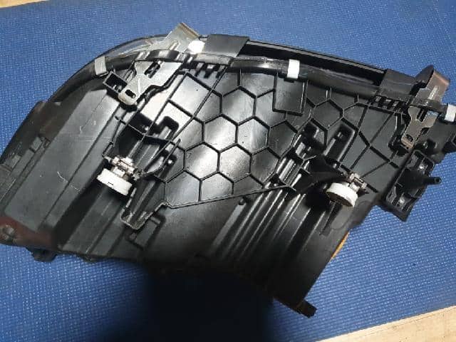 Right Headlight BMW 2020 8 73 96 54-02 LL — photo 5
