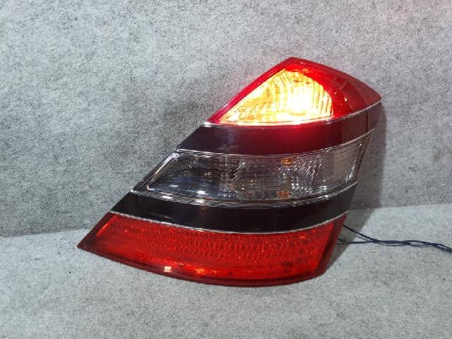Right Tail Light MERCEDES-BENZ 2008 A221 820 0264 — photo 4