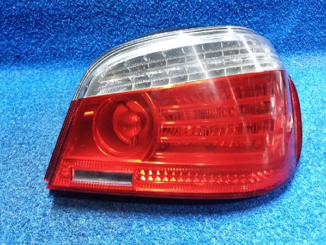 Right Tail Light BMW 2010 7361882 — photo 2
