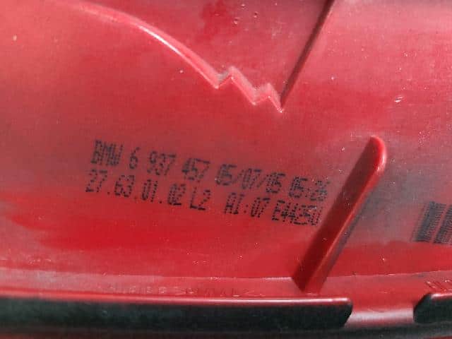 Left Tail Light BMW 3 Series 2005 6 937 457 05 — photo 8