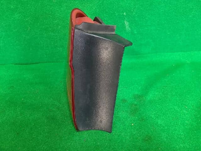 Left Tail Light BMW 3 Series 2005 6 937 457 05 — photo 4