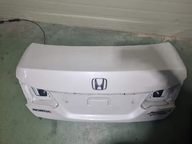 Trunk Panel HONDA Accord 2016 — photo 5