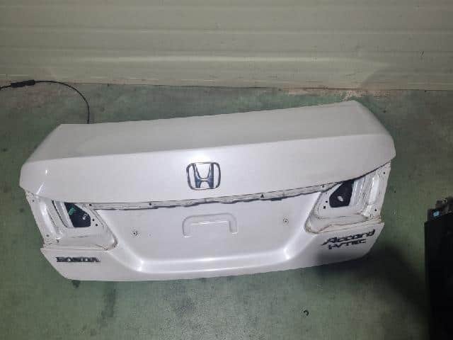 Trunk Panel HONDA Accord 2016 — photo 1