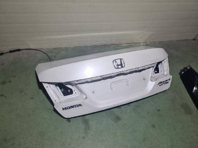 Trunk Panel HONDA Accord 2016 — photo 6