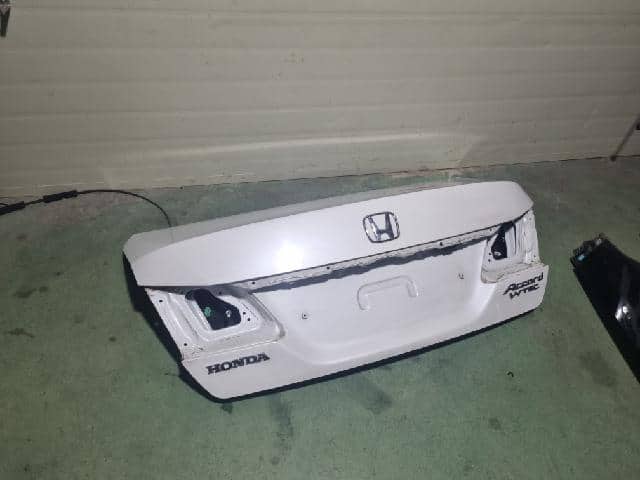 Trunk Panel HONDA Accord 2016 — photo 2