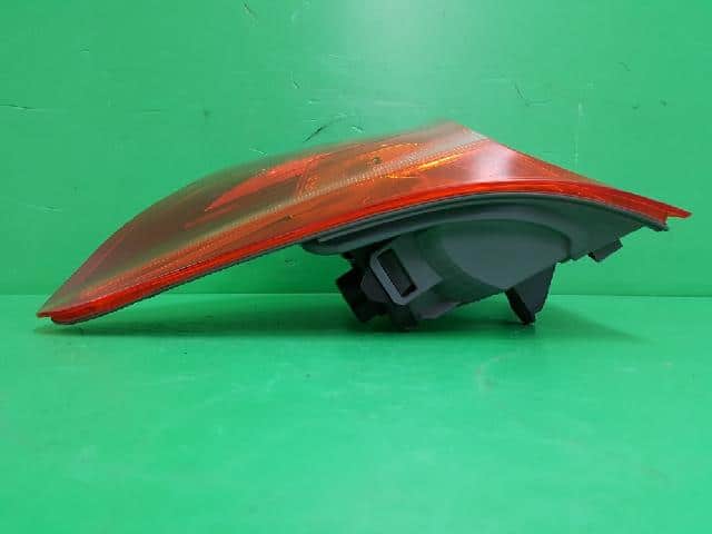 Right Tail Light BMW X3 2011 7217312-10 — photo 2